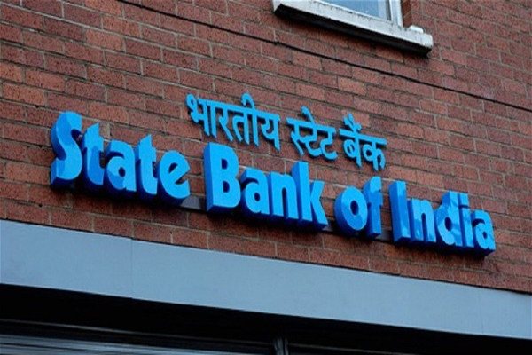 SBI reduces lending rates and interest rates on savings bank deposits