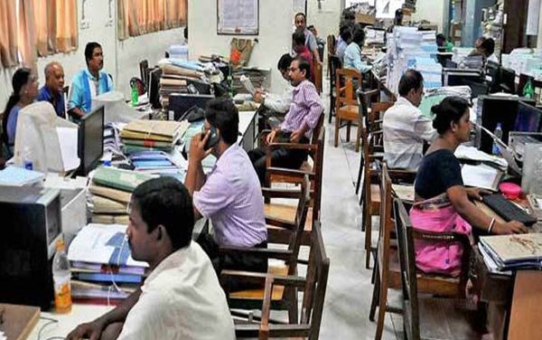 No rule change for govt employees to retire on March 31