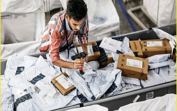 E-commerce delivery of non-essentials allowed in Red Zones too