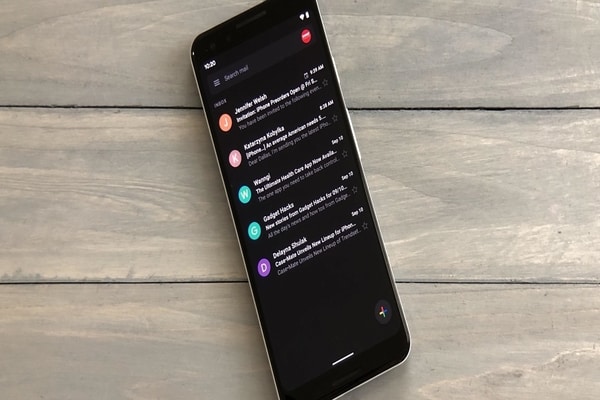 change gmail to dark mode iphone