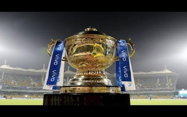 IPL 2020: Amazon Leading The Race But BYJU’s And Dream11 Also Among Contenders to Replace VIVO as Title Sponsor