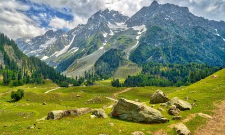 IRCTC Tourism announces a 6-day tour from Mumbai to Kashmir. Details here.