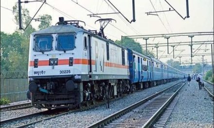 IRCTC Latest News: Indian railways extends services of 10 festival special trains