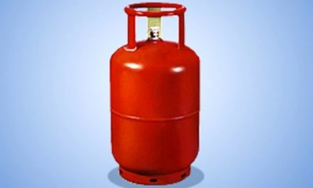 Commercial LPG Cylinder Price Hiked By Rs. 250. Check latest rates